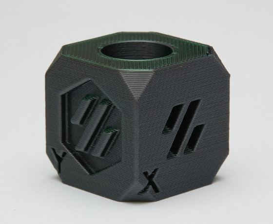 Фото 8 - Смарагдово-зелений Чорний Шовковий Пла Пластик | PLA SILK Emerald Green Black 1кг | 1.75мм | 330м